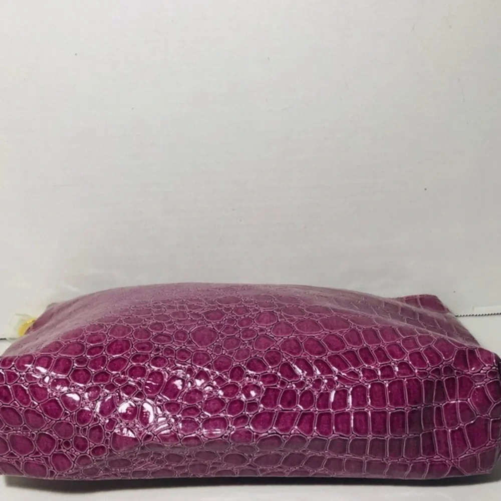 Estee Lauder Maroon Reptilian Makeup Bag NWOT